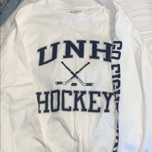 UNH hockey longsleeve